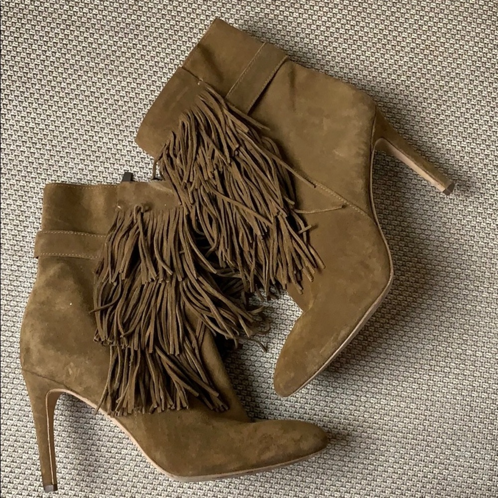 Via Spiga Vesta rattan fringe booties 7.5